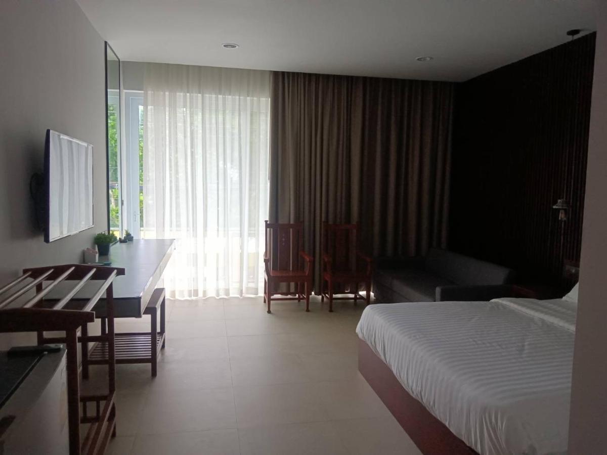 Beach House By Rose Massage Nai Thon Beach Exteriör bild