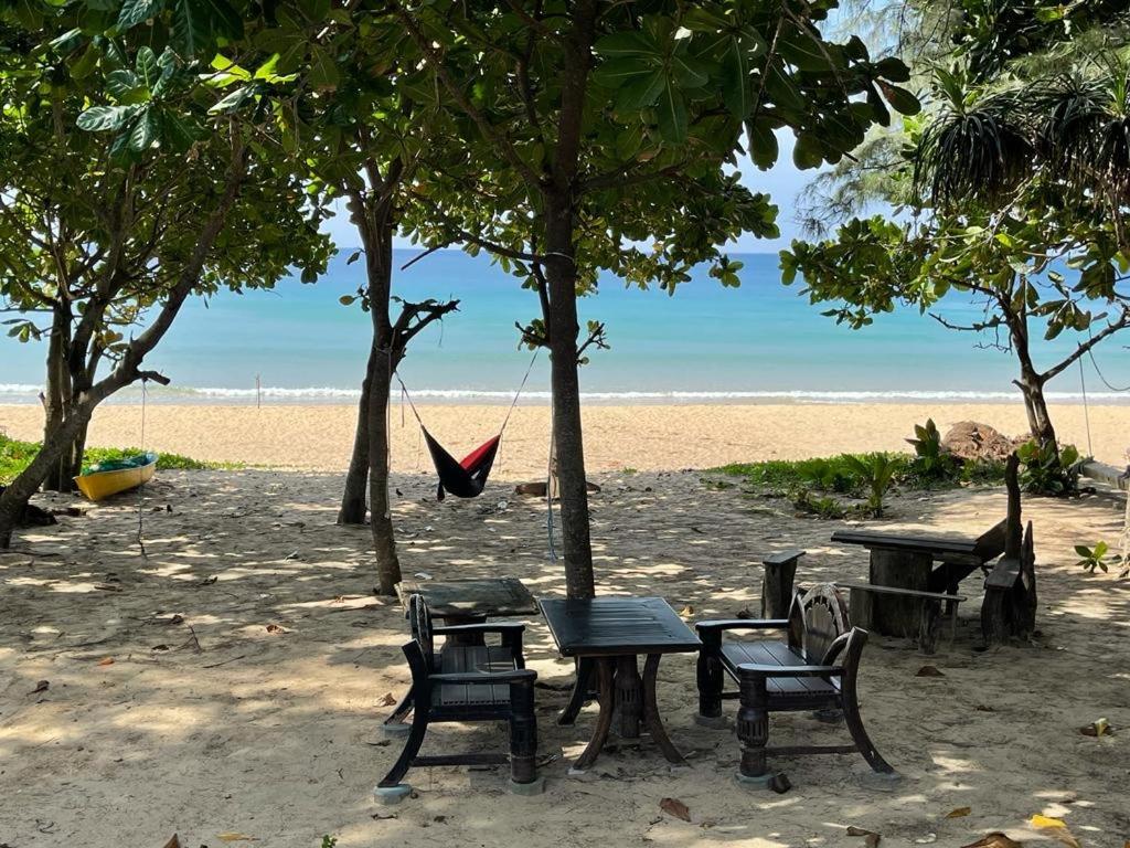 Beach House By Rose Massage Nai Thon Beach Exteriör bild